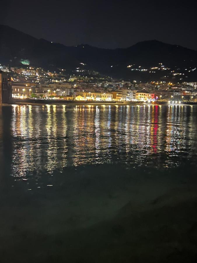 Casa Maestrale Lägenhet Cefalù Exteriör bild