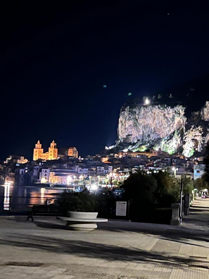Casa Maestrale Lägenhet Cefalù Exteriör bild
